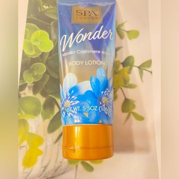 🛍️Spa Luxury Wonder Vanilla Cashmere scent 💦 - Picture 4 of 5